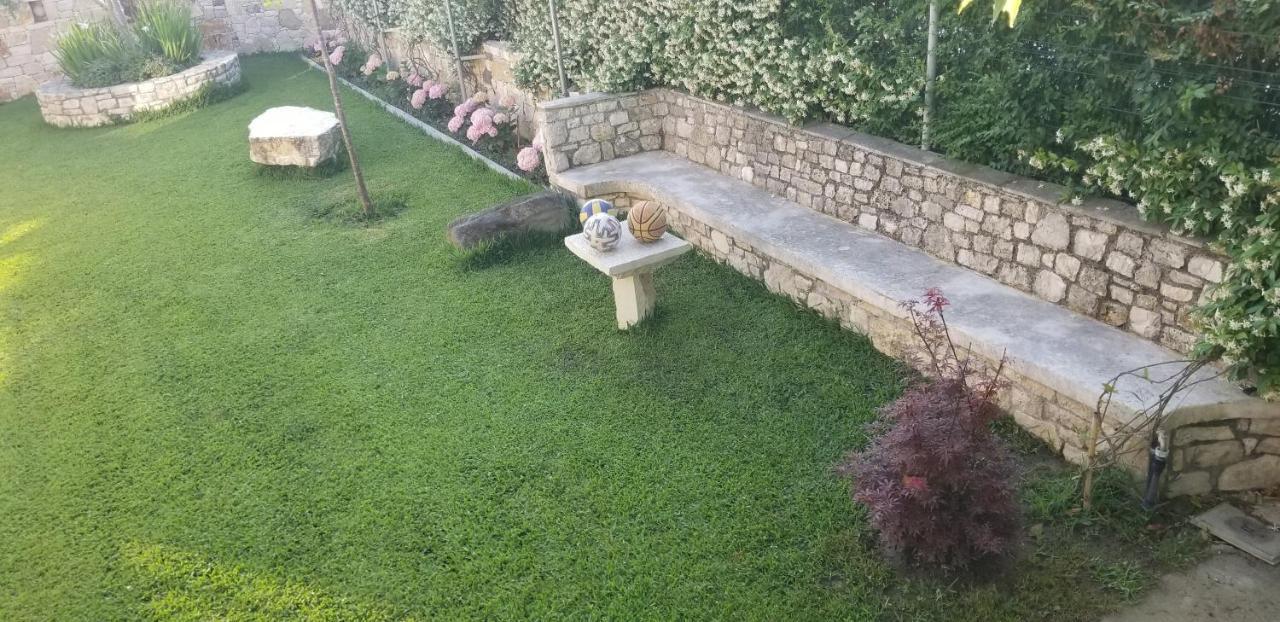 Country House Bubullime Albania Lushnjë Exteriör bild